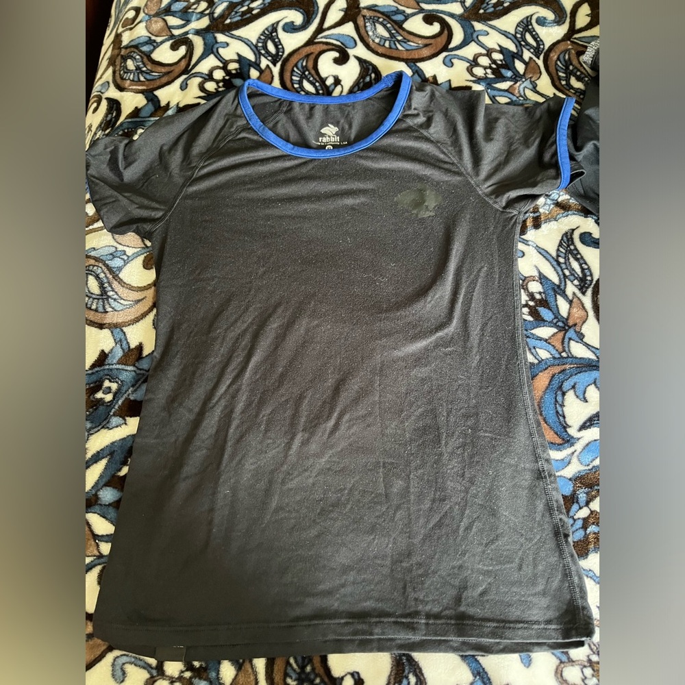 Rabbit lounge top